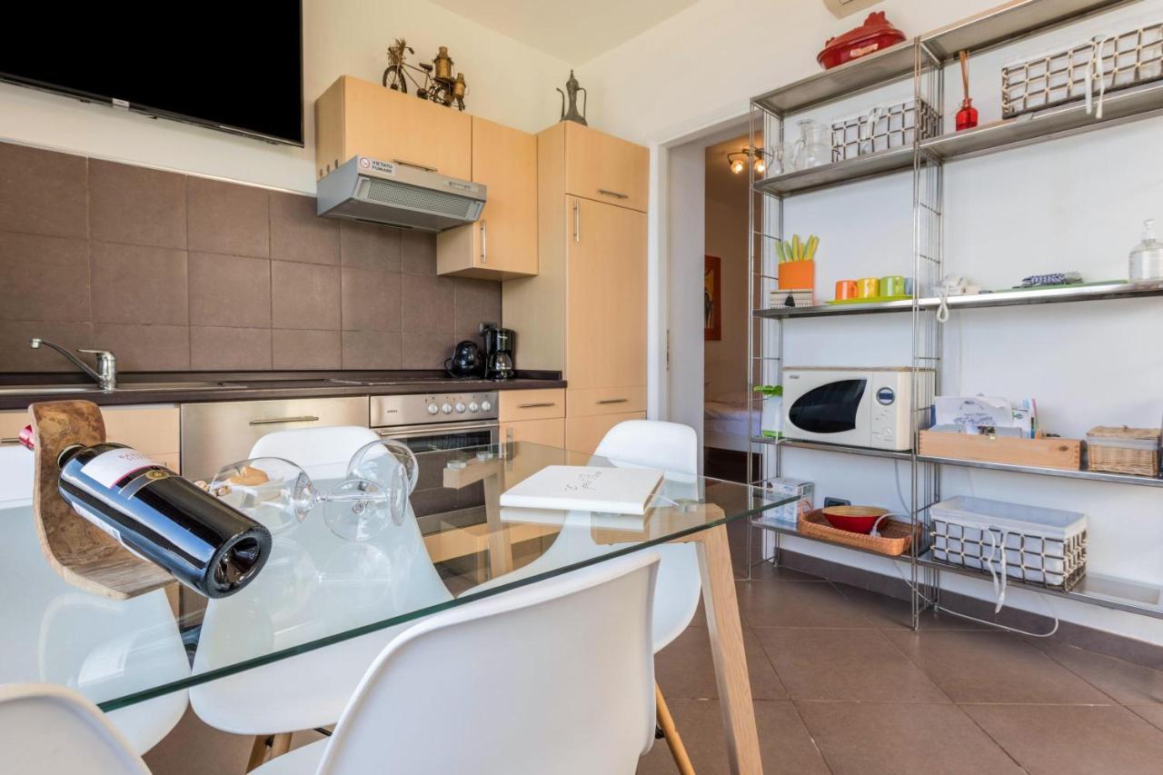 Residence La Mignon Oleandri Торрі-дель-Бенако Екстер'єр фото
